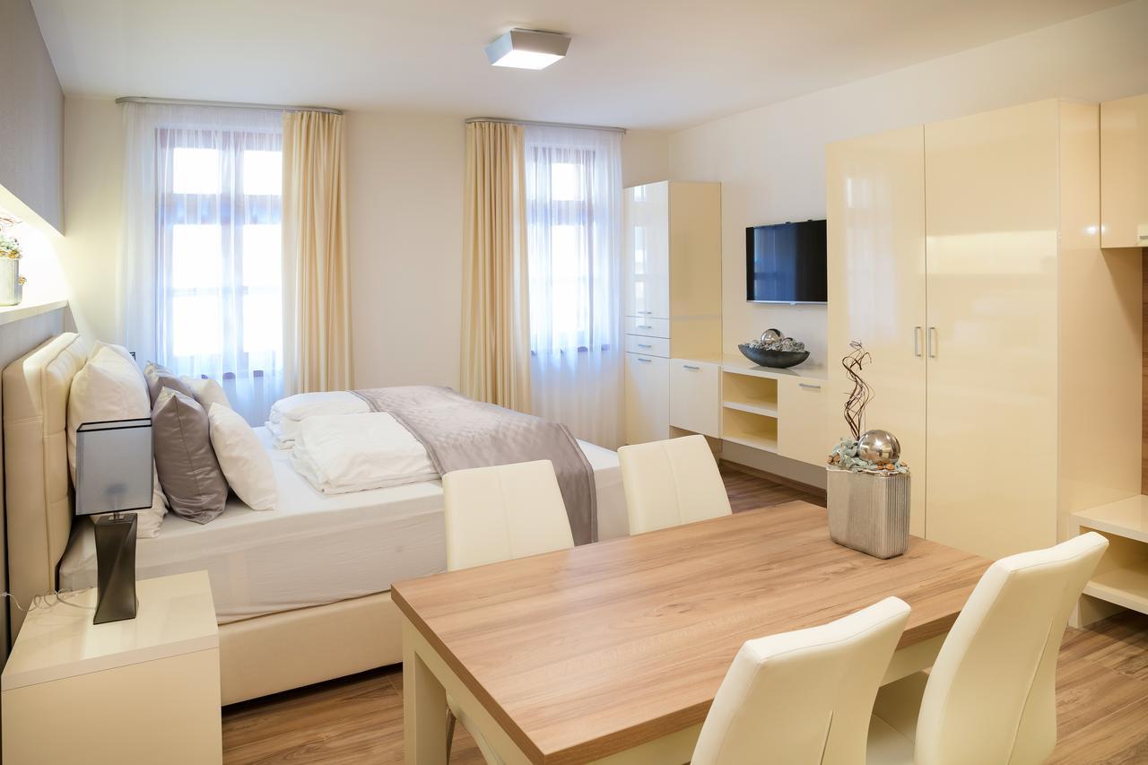 Foter Rezidencia Apartamento Győr Exterior foto