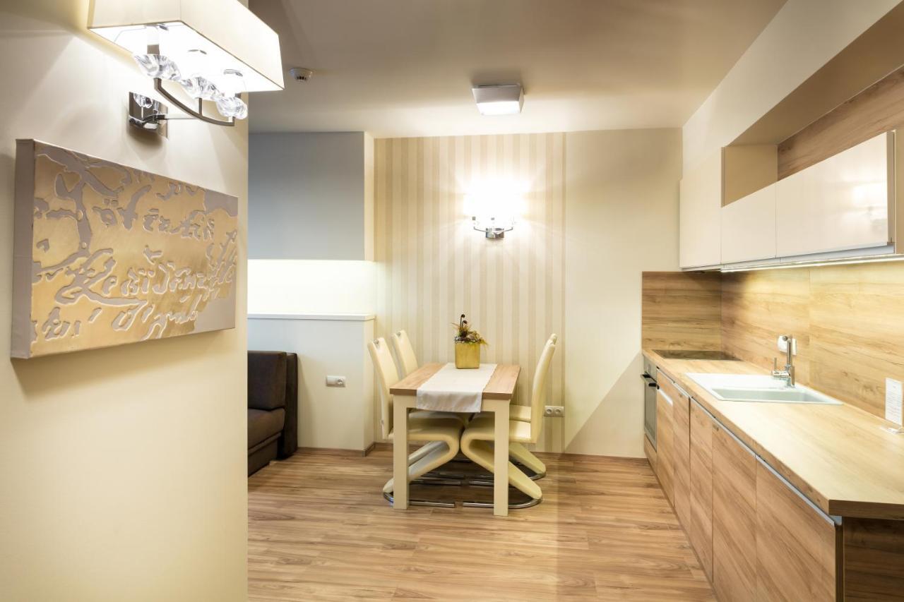 Foter Rezidencia Apartamento Győr Exterior foto