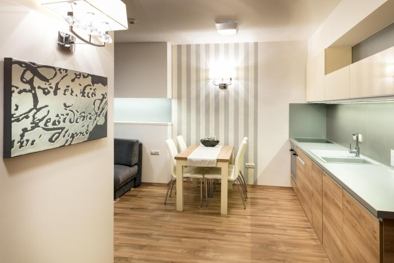 Foter Rezidencia Apartamento Győr Exterior foto