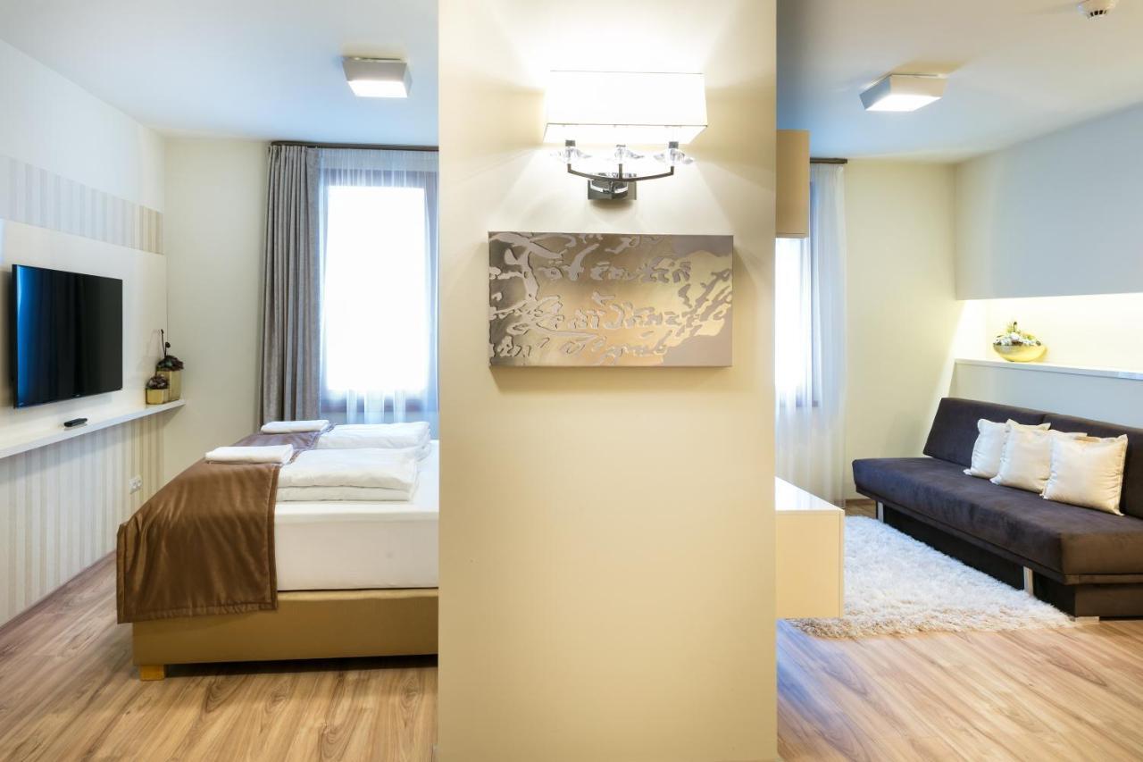 Foter Rezidencia Apartamento Győr Exterior foto
